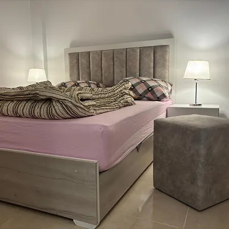 Luxury Inn:2Br Amazing Garden View In Madinaty B10 Exterior photo