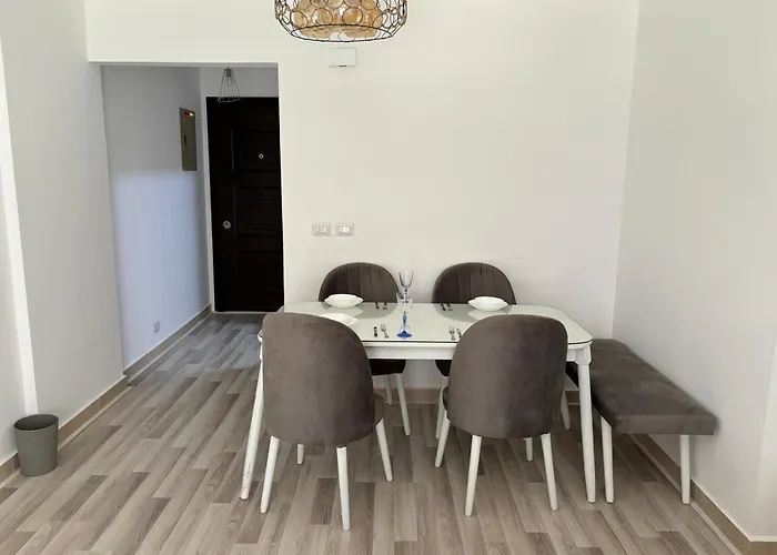 Luxury Inn:2Br Amazing Garden View In Madinaty B10