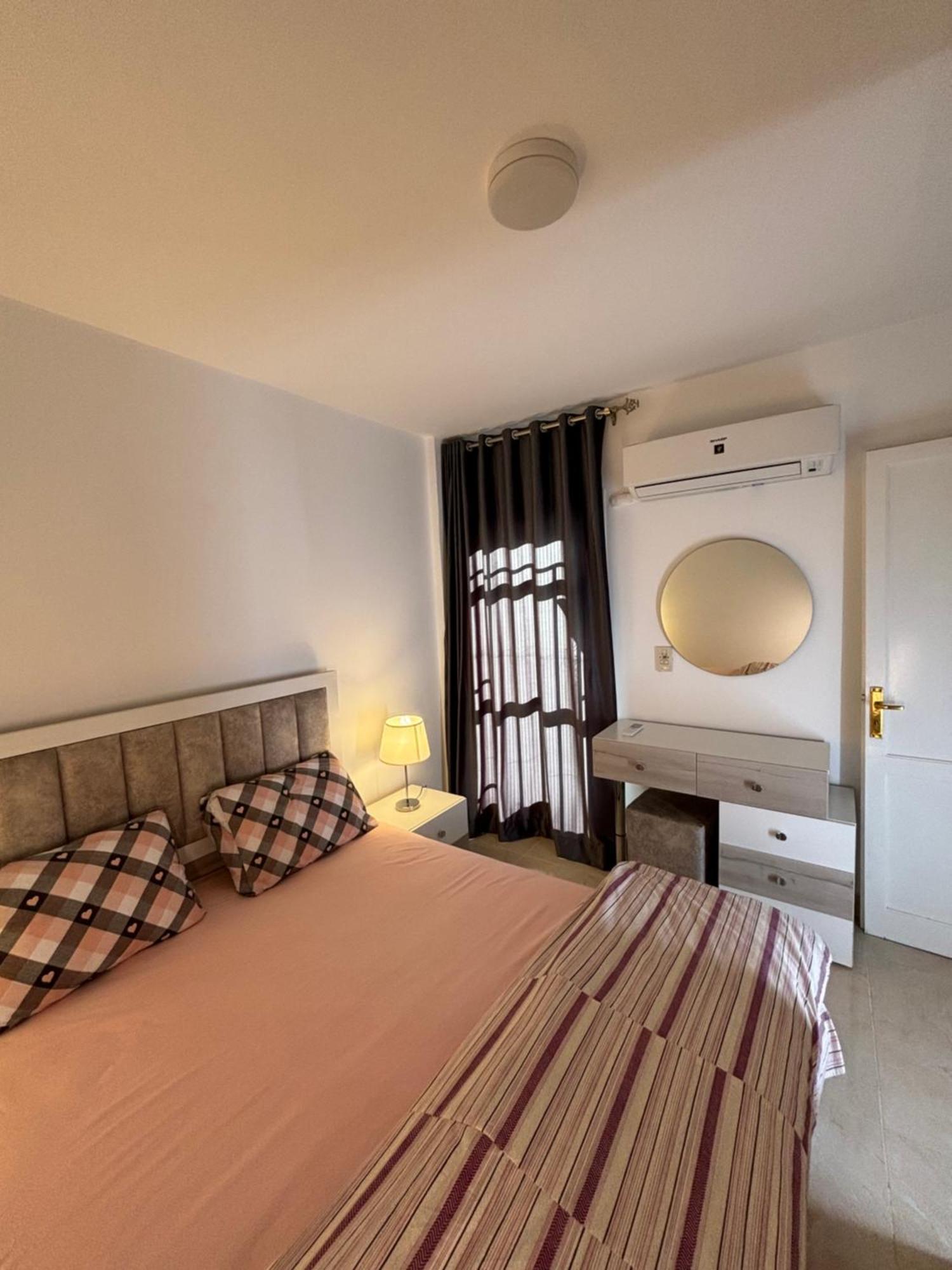 Apartment Luxury Inn:2br Amazing Garden View In B10 *