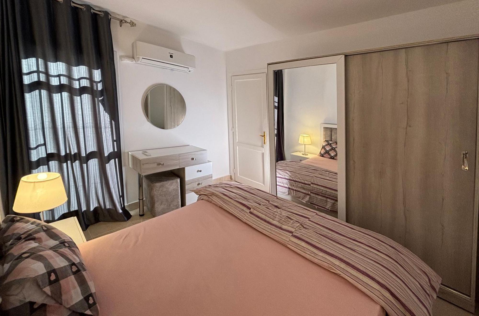 Luxury Inn:2br Amazing Garden View In B10 Madinaty