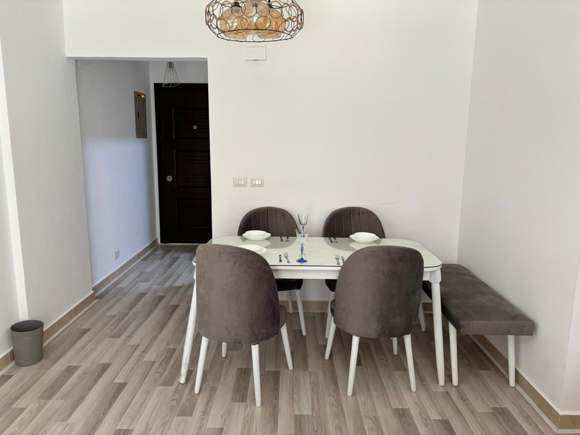 Apartment Luxury Inn:2br Amazing Garden View In B10 *